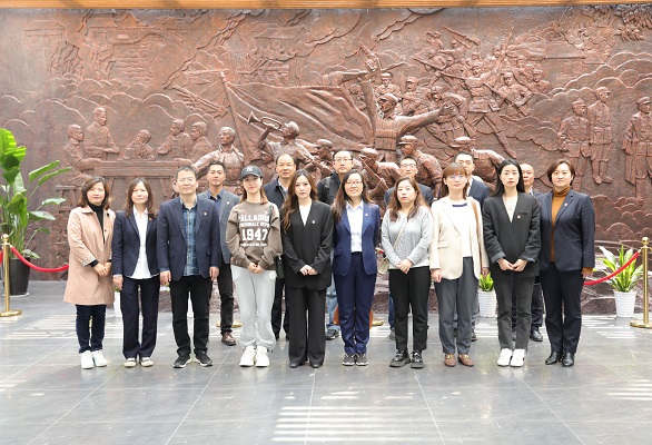 本部第一、二党支部结合发展主题党日活动